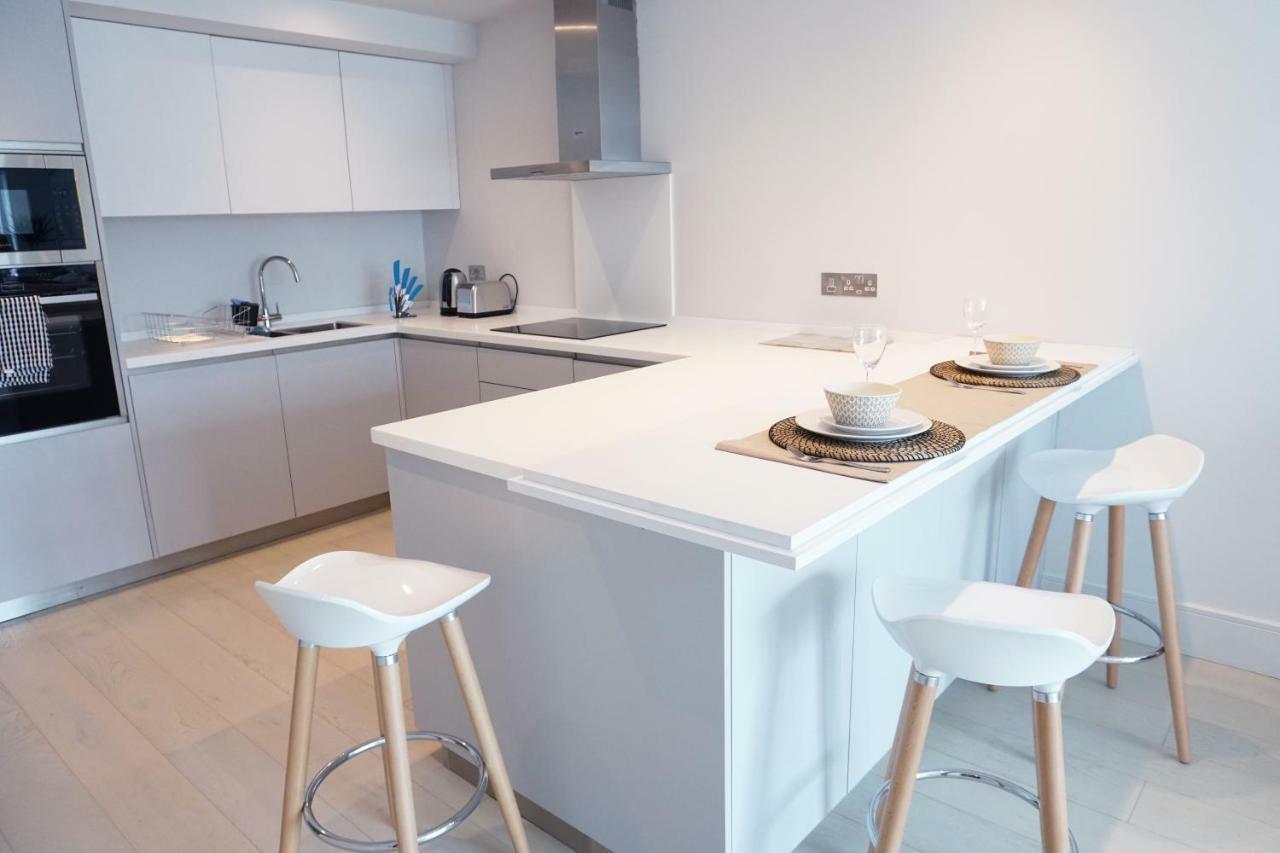 Saltwater Suites At Fistral New Quay Εξωτερικό φωτογραφία