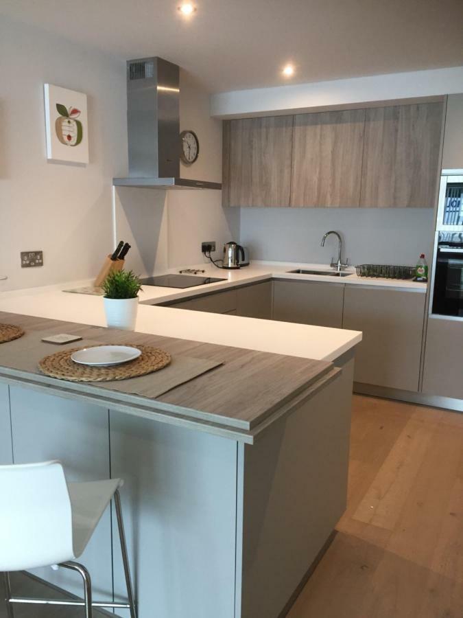 Saltwater Suites At Fistral New Quay Εξωτερικό φωτογραφία