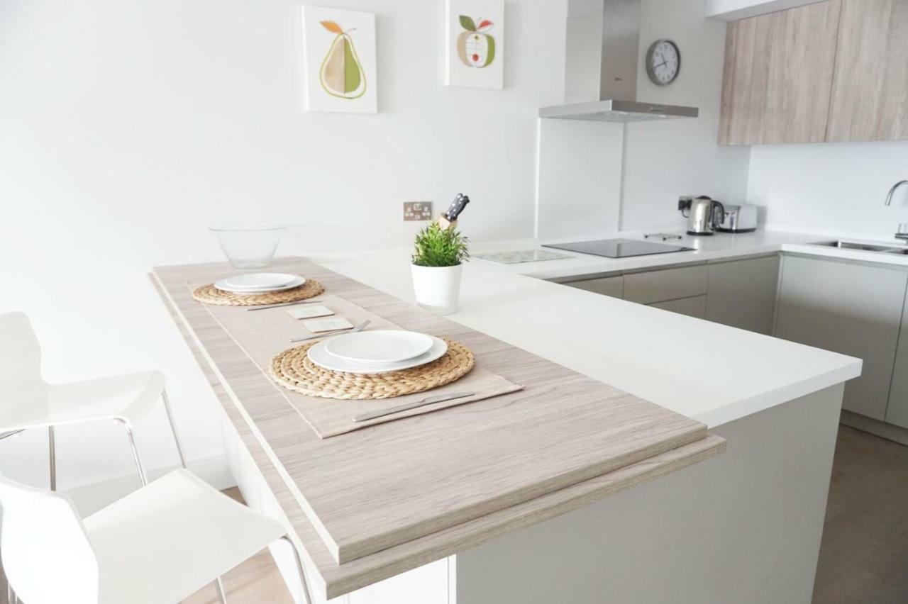 Saltwater Suites At Fistral New Quay Εξωτερικό φωτογραφία