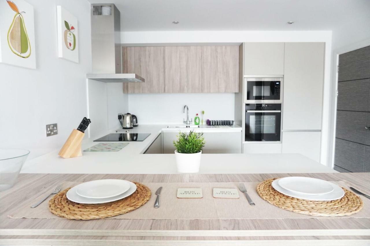 Saltwater Suites At Fistral New Quay Εξωτερικό φωτογραφία